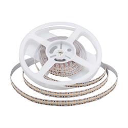 STRISCIA LED SMD2835 700 LED/mt 150LM/W 6400K IP20 DC 24